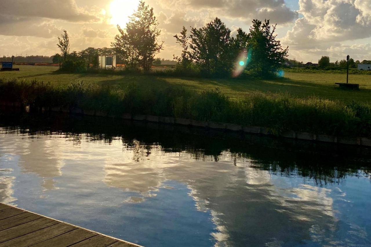 Ferienhaus Max Am Wasser Ferienpark Vislust 韦尔弗斯霍夫 外观 照片